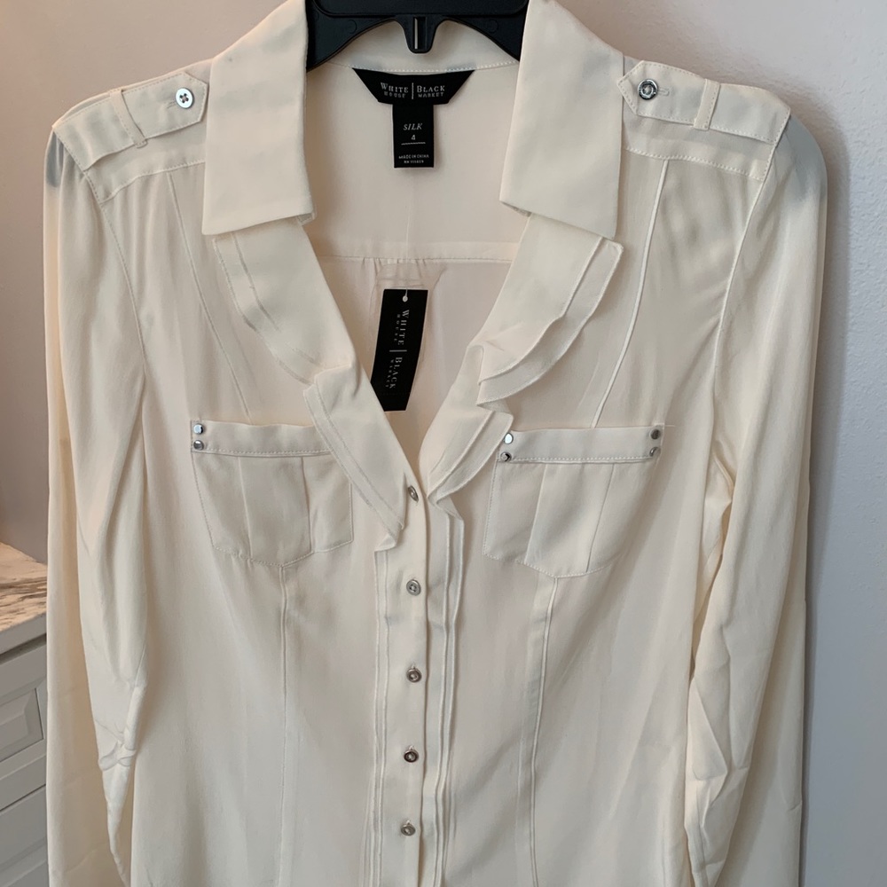 White House Black Market NWT Silk Blouse size 4